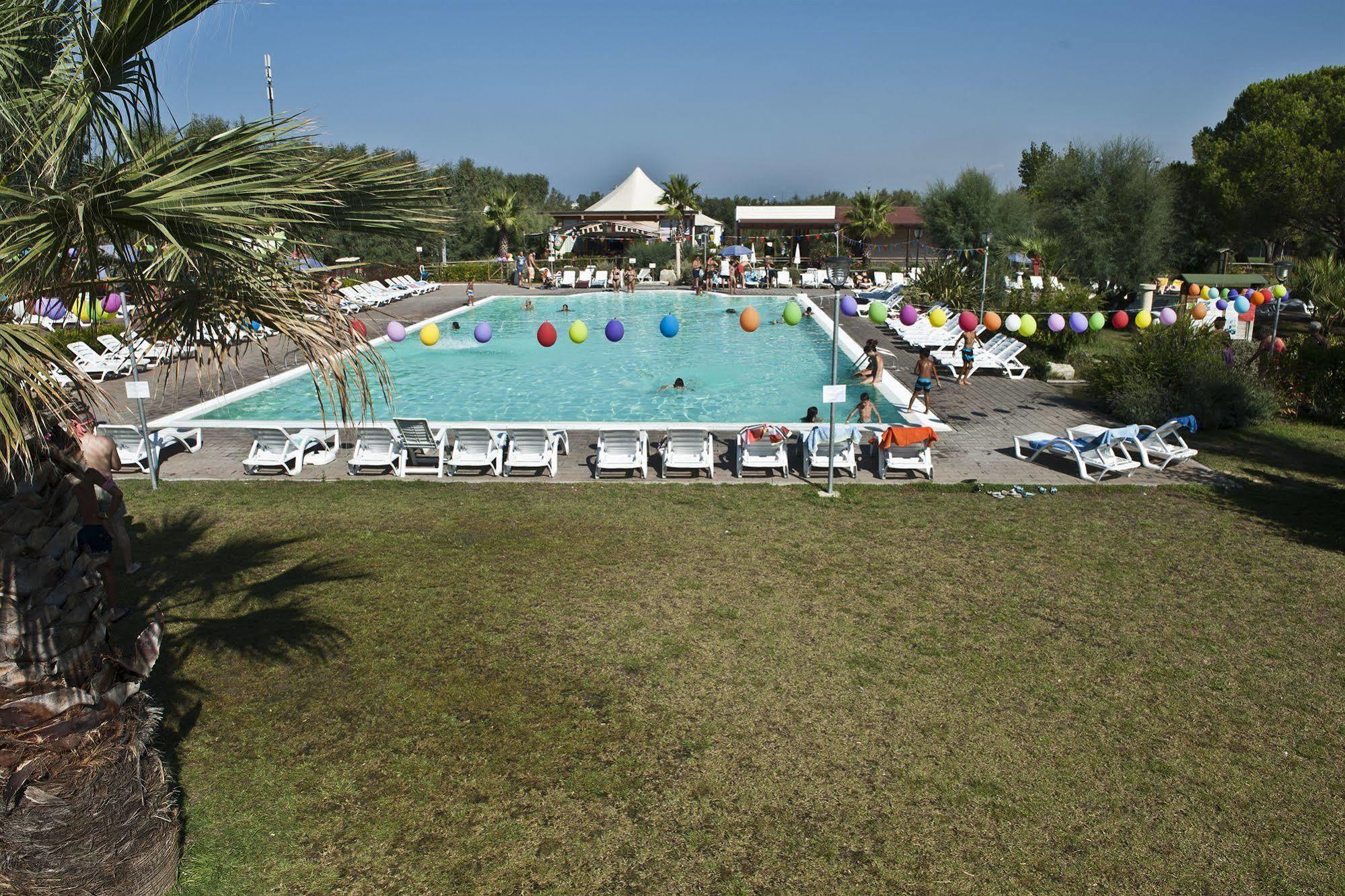 New Camping Le Tamerici Cecina  Εξωτερικό φωτογραφία